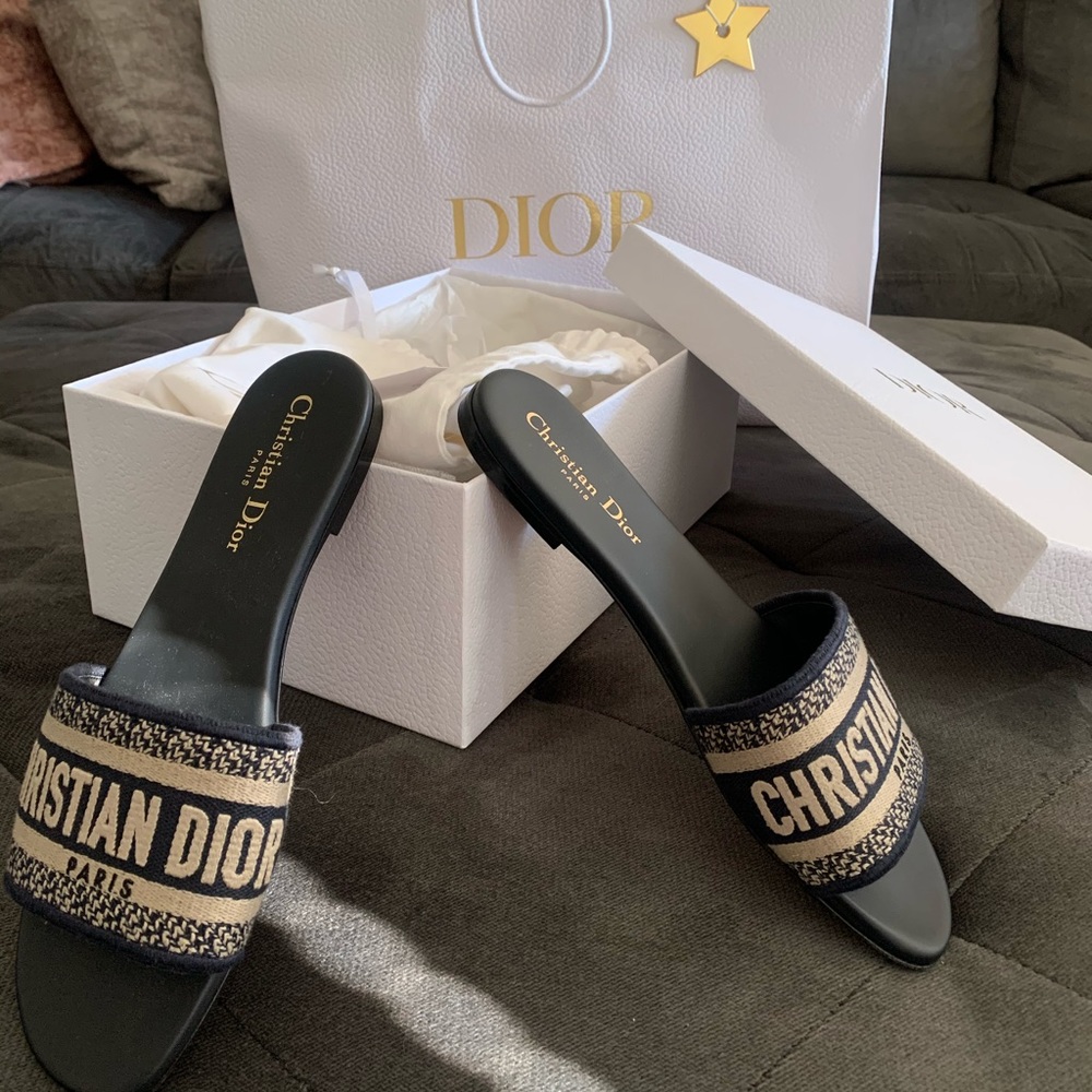 CRISTIAN DIOR DWAY SLIDE SANDALS